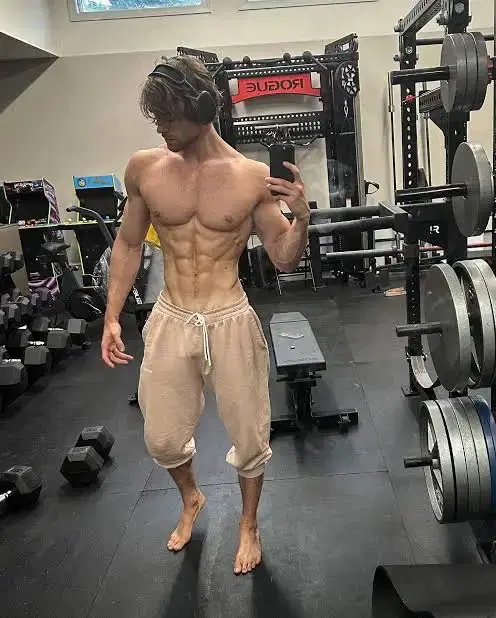 Home gym aesthetic